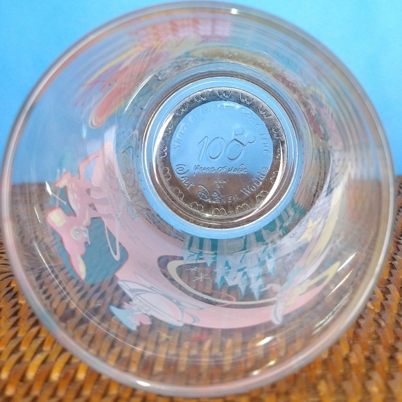 Disney World Tinkerbell Pinocchio Bambi Mad Hatter Dumbo castle drinkware - Picture 3 of 7